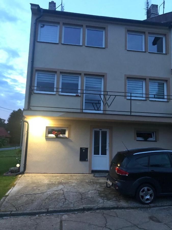 W apartmán Teplice nad Metují Esterno foto